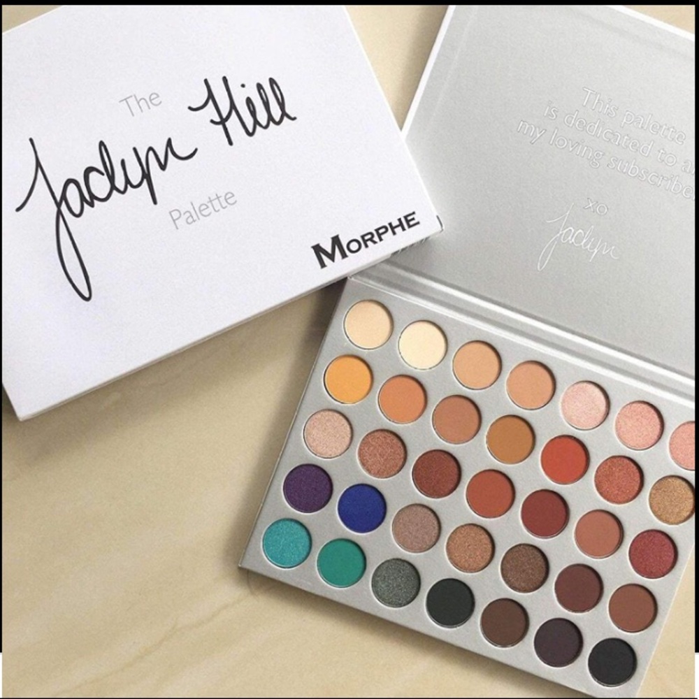 Jaclyn hill palette